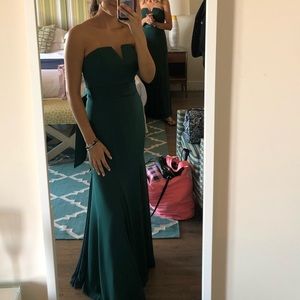 V-Wire Crepe Mermaid Bridesmaids Dress - Vera Wang